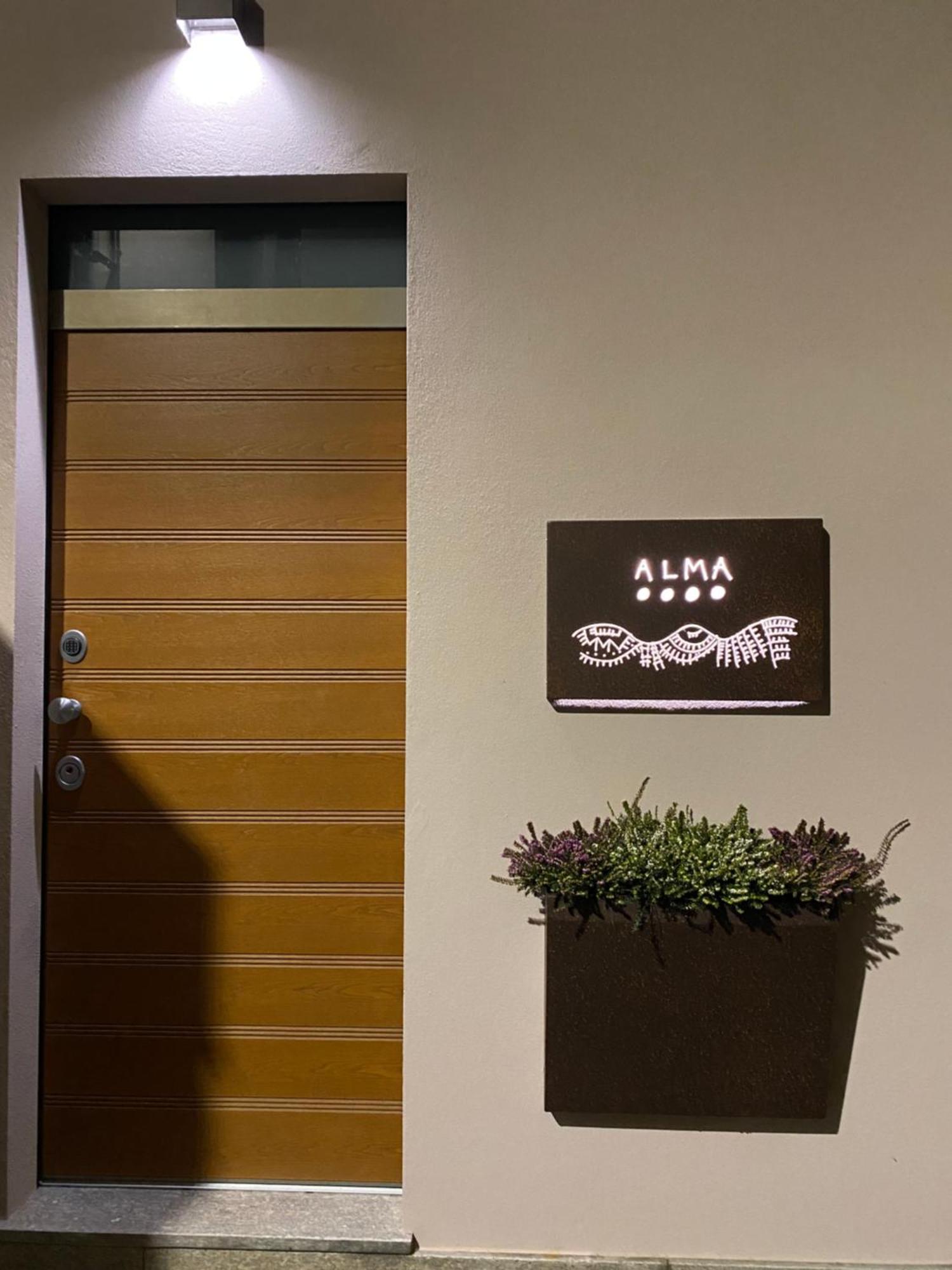 Alma I Luoghi Dell Anima Apartment Diano dʼAlba Екстериор снимка